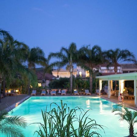 Zoe Seaside Resort เกียโลวา ภายนอก รูปภาพ