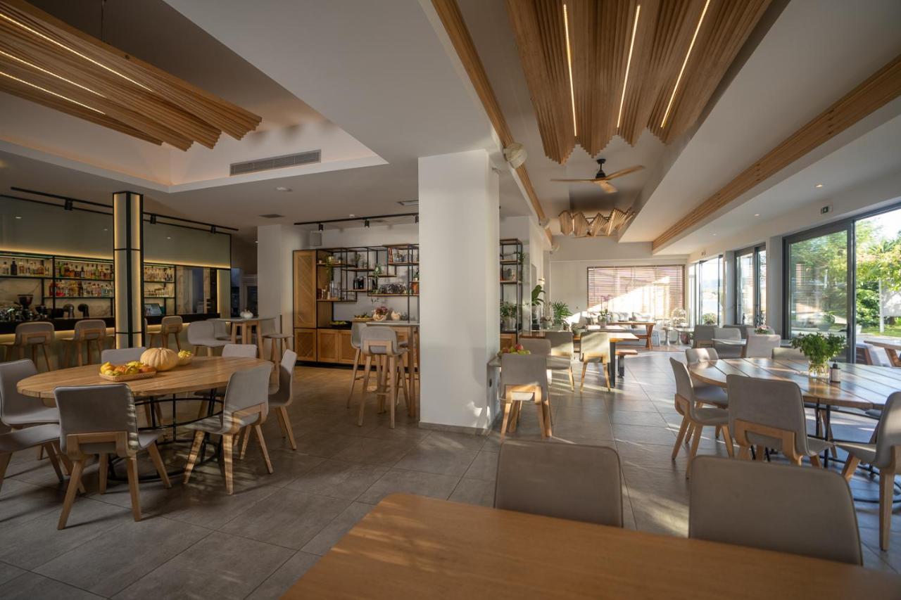 Zoe Seaside Resort เกียโลวา ภายนอก รูปภาพ